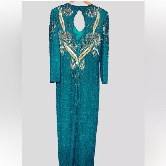 Excellent condition Womens Night Vogue Large beaded green gold evening gown - Picture 2 of 7